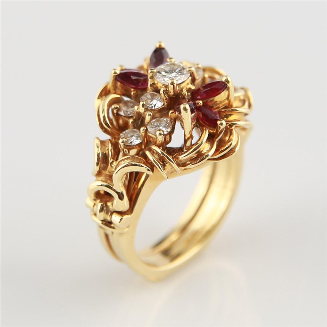 18k Yellow Gold Custom Ring with Enhancer (1 of 7)