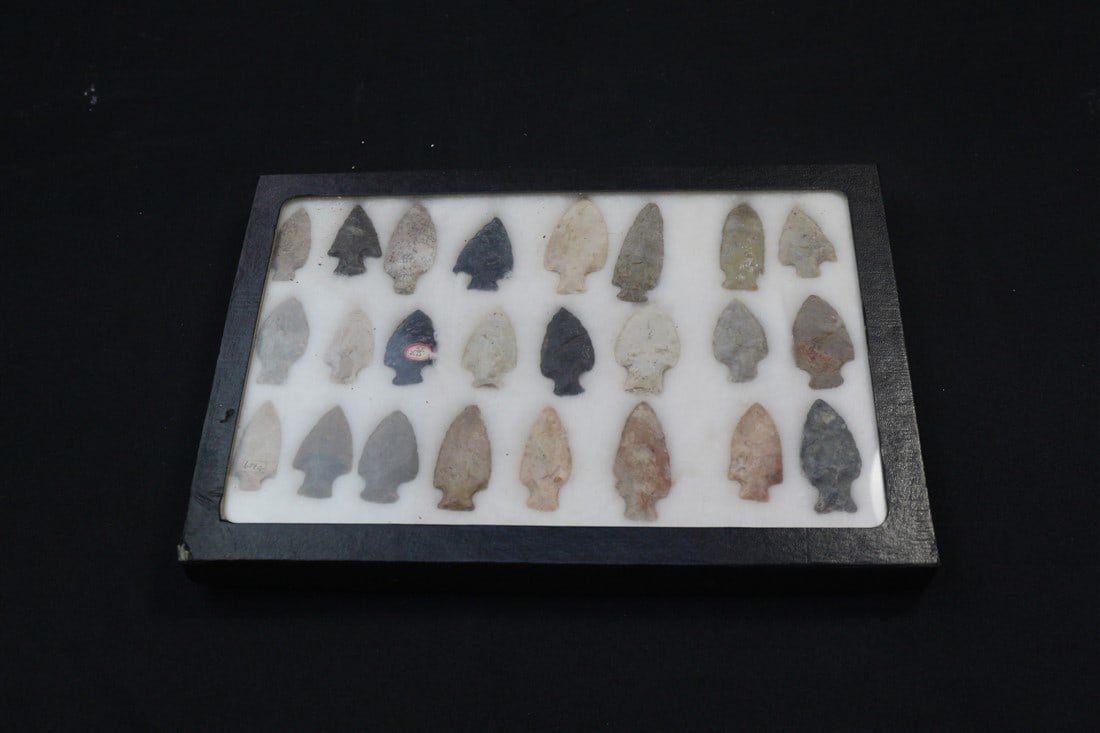 Collection of 24 Table Rock Points (1 of 7)