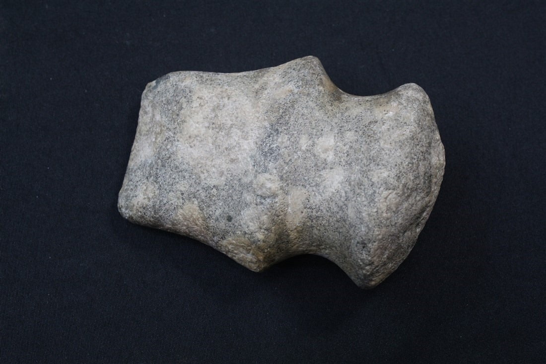 Full Grooved Axe (1 of 3)