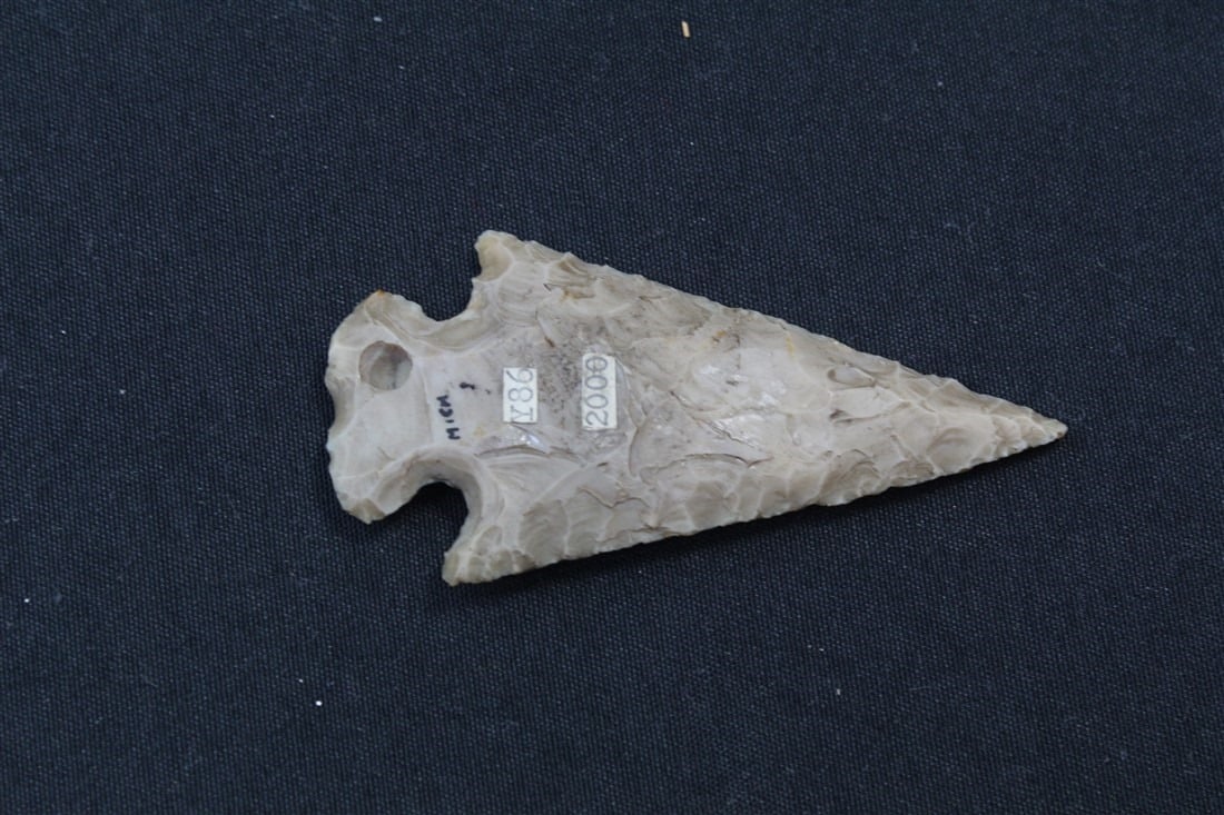 Hopewell: 3 7/8" X 1 7/8".