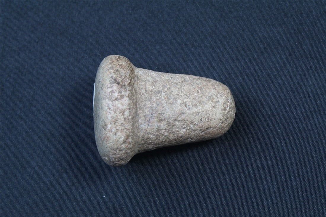 Bell Pestle: 2 3/4" X 2".