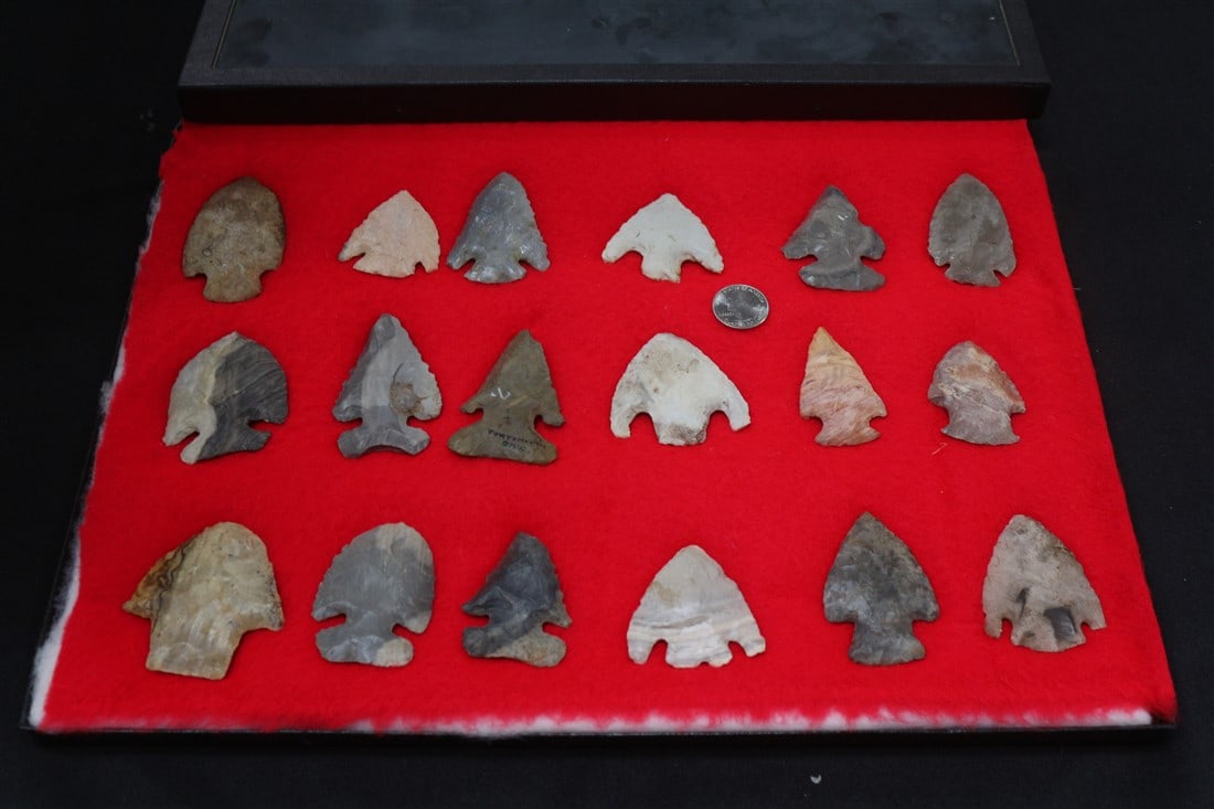 Collection of 18 Points: Includes: one Big Slough, two Corner Notch, one Lost Lake, one Snyders, six Thebes, one Dovetail, one J. Smith, three Hopewell, one Stemmed Point - Southern, and one Smith. Box: 12 1/4" x 16 1/4".