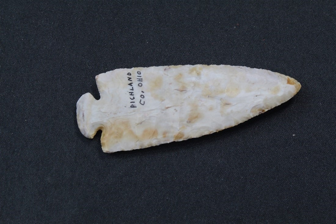 Dovetail: 4 1/4" x 1 1/2". Richland County, Ohio.