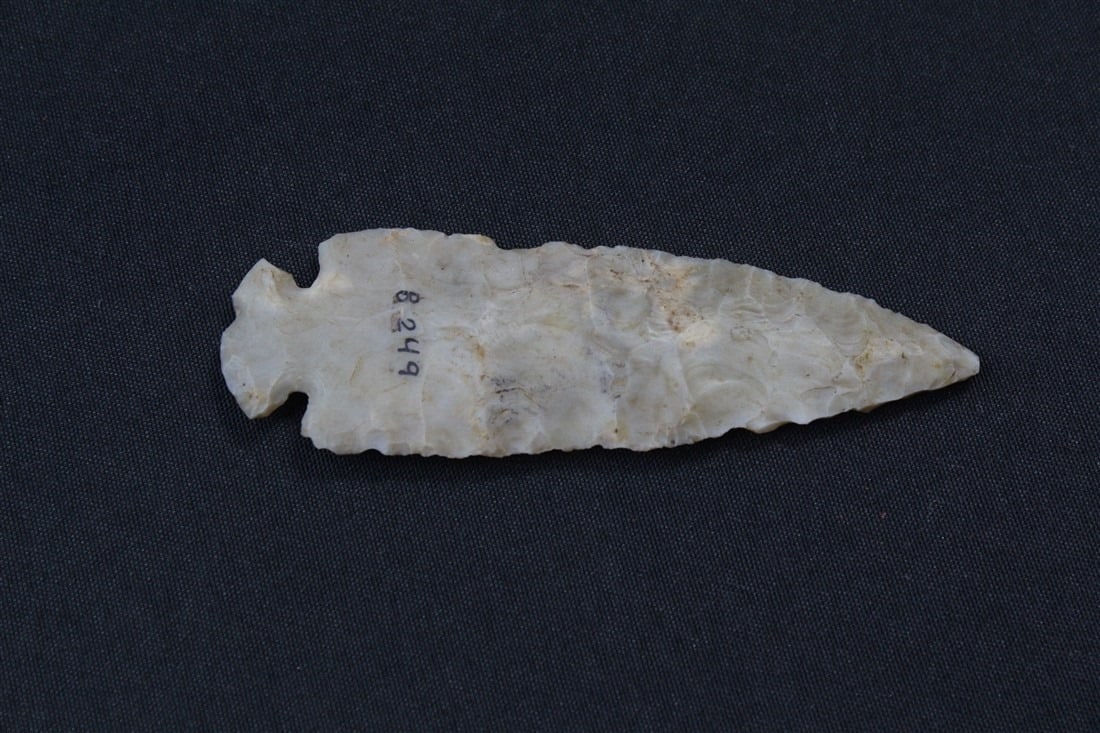 Dovetail: 4 1/2" x 1 1/2". Montgomery County, Ohio.