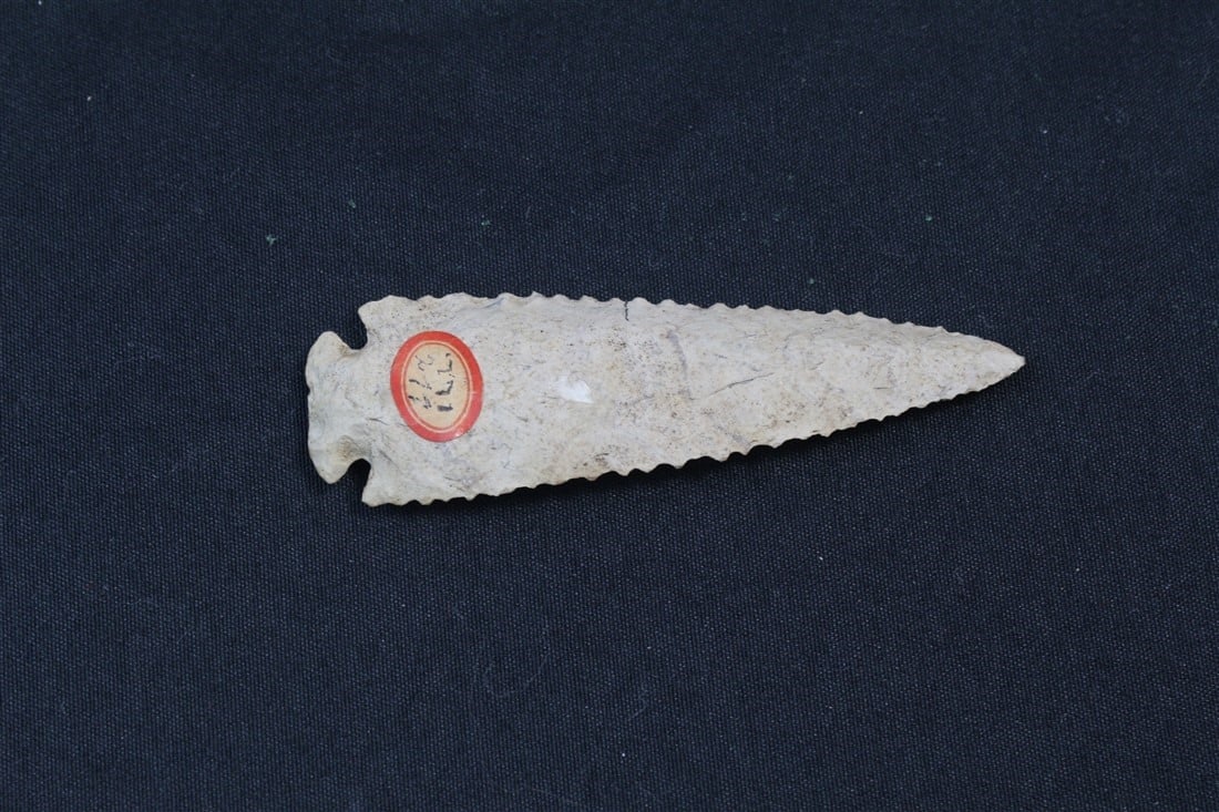 Dovetail: 4 1/2" X 1 3/8".