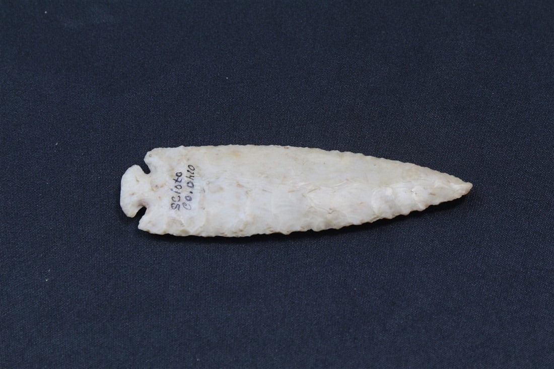 Dovetail: 5 3/8" x 1 5/8". Scioto County, Ohio.