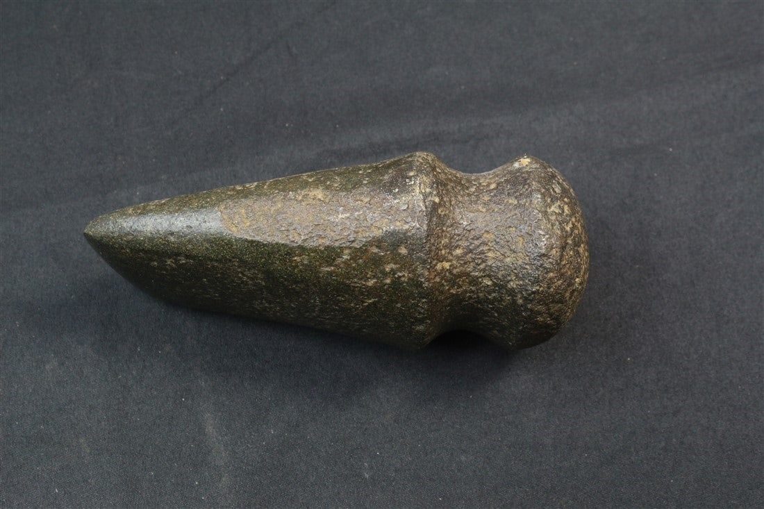 3/4 Grooved Axe: 7 1/2" X 3 3/4".