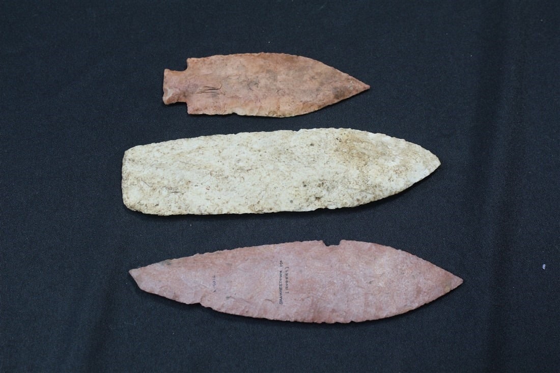 Three Blades: 1: 7 3/8" X 2". 2: 7 1/2" X 2 1/8". 3: 5 1/8" X 1 3/4".