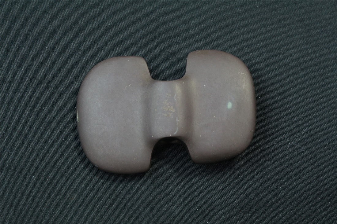 Winged Banner Stone: 4" X 2 3/4".