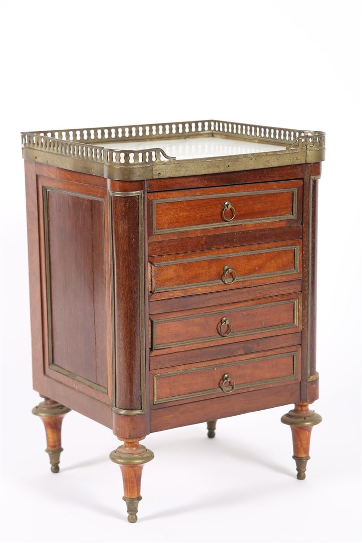 Mahogany Sample Chest (1 of 4)