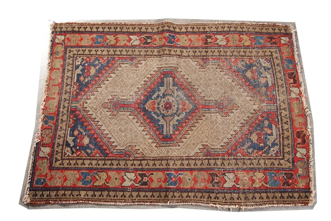 Hamadan c. 1910s-1920s Rug (1 of 4)
