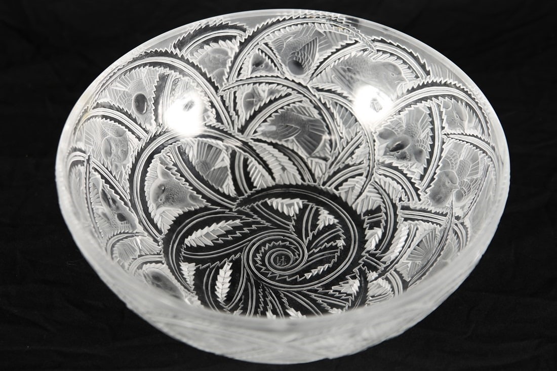 Lalique, Crystal "Pinsons" Bowl: Lalique (France, established 1888). "Pinsons" bowl. Crystal. Height: 3 3/4", Diameter: 9 1/4". Lalique "Pinsons" crystal bowl featuring swirling bush tendrils with birds within. Etched to the undersid