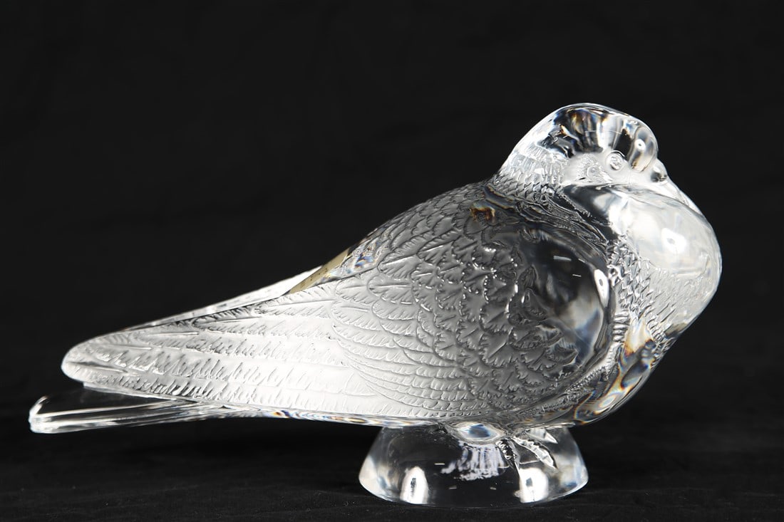 Lalique, "Bruges Pigeon" Crystal Figurine (1 of 7)