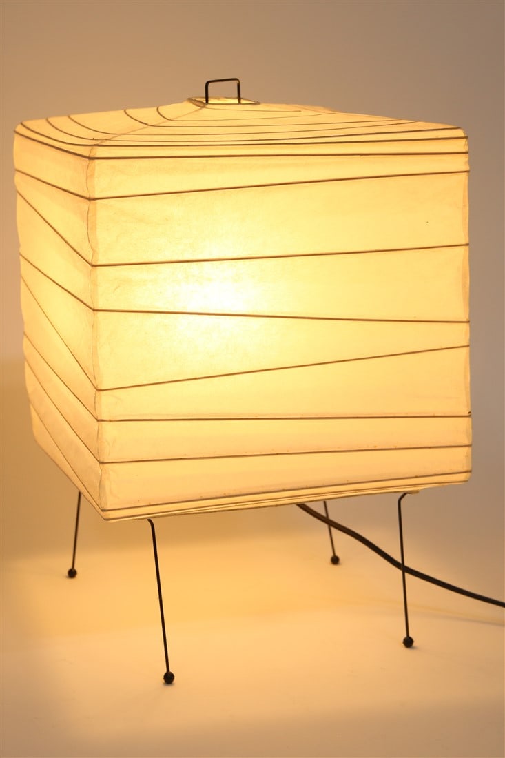 Isamu Noguchi, Akari Series Table Lamp 3X (1 of 9)