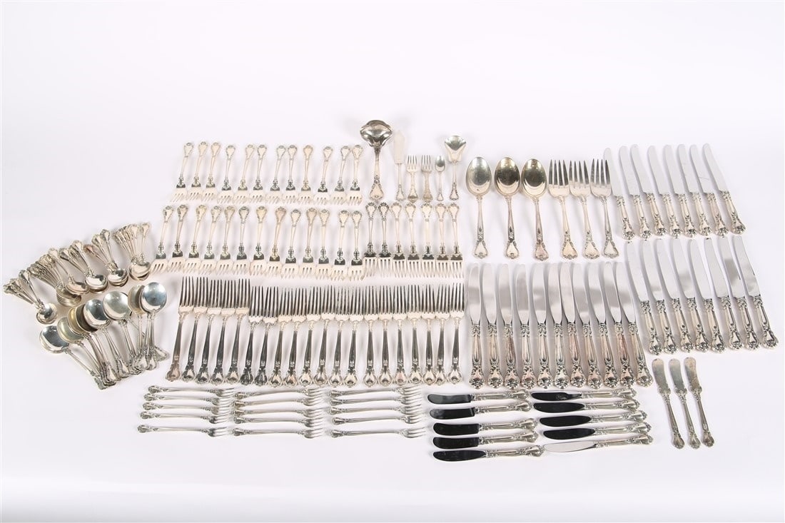 Gorham, "Chantilly" 164 Piece Silverware Set (1 of 7)