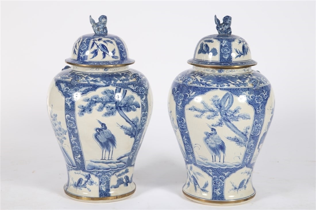 Maitland-Smith, Pair of Blue and White Urns (1 of 6)