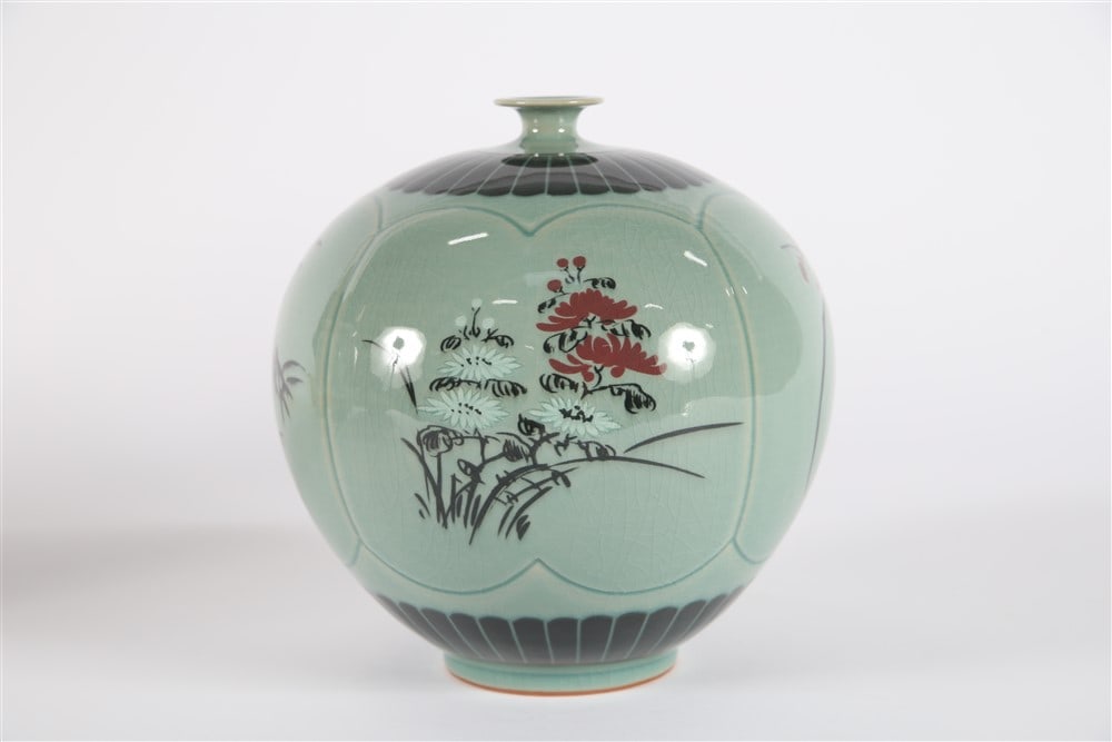 Glazed Floral Asian Style Vase (1 of 6)