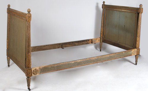 Louis XVI Style Carved and Painted Day Bed, 20th C: Louis XVI style carved and painted day bed. French, late 19th, early 20th century. Height 43", width 43".