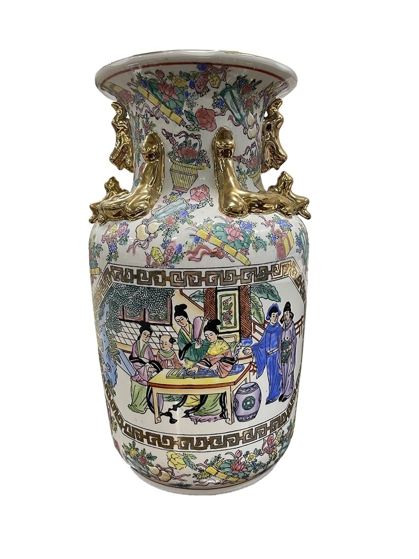 Chinese Rose Medallion Style Vase (1 of 2)