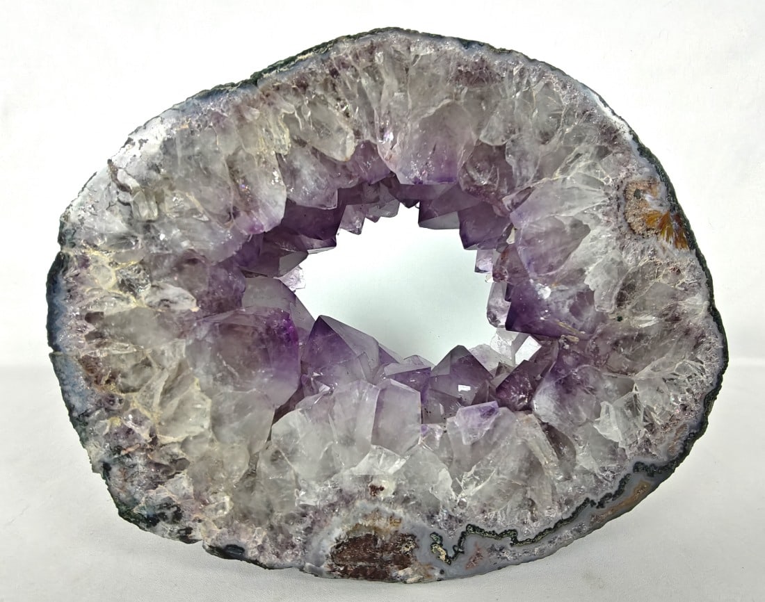 Natural Polished Amethyst Geode Slice - 4.88 kg (1 of 9)