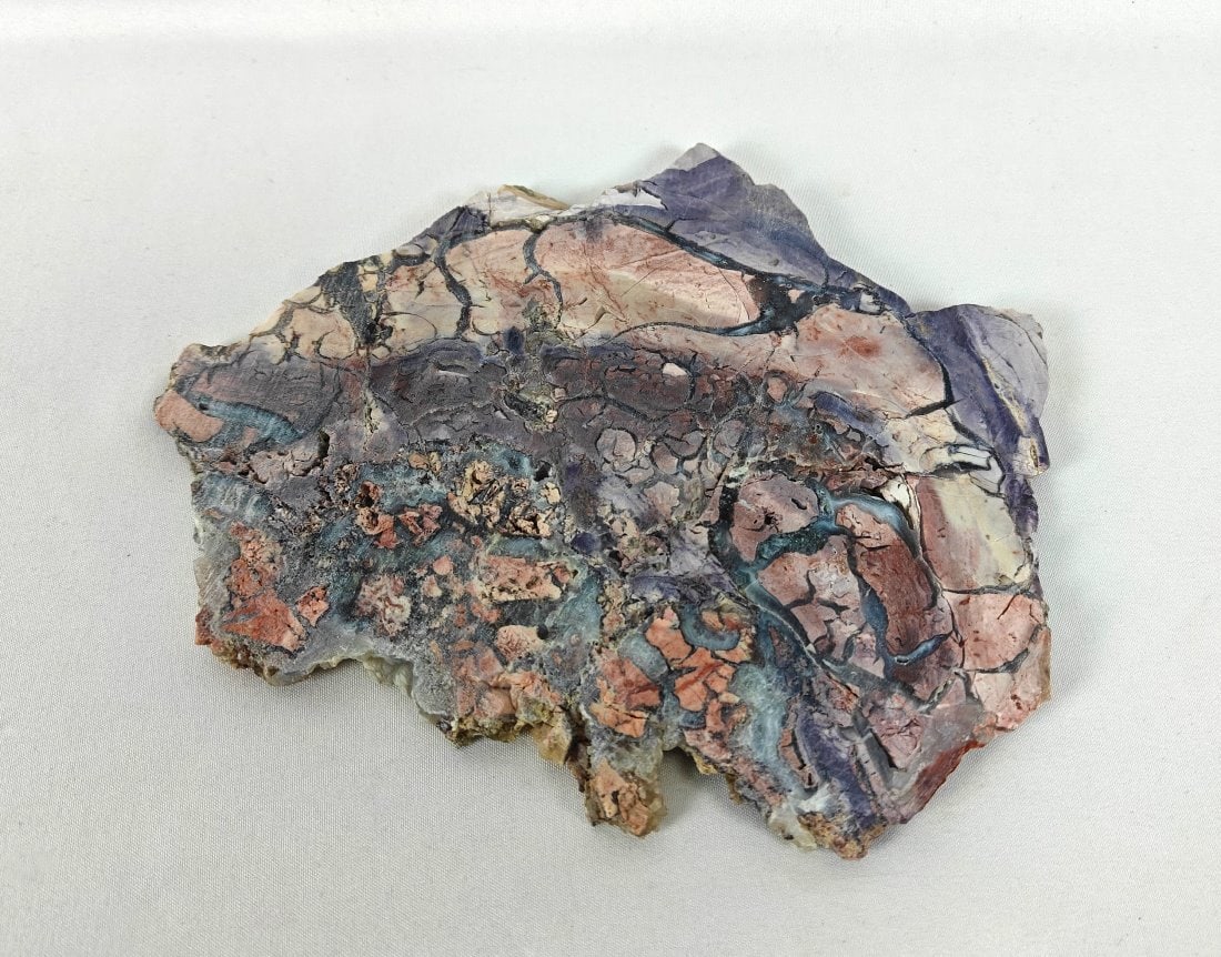 Jasper Mineral Slice - 307g: Jasper mineral slice. Dimensions: 6 1/2" x 5 1/2" x 1/2". Weight: 307g.