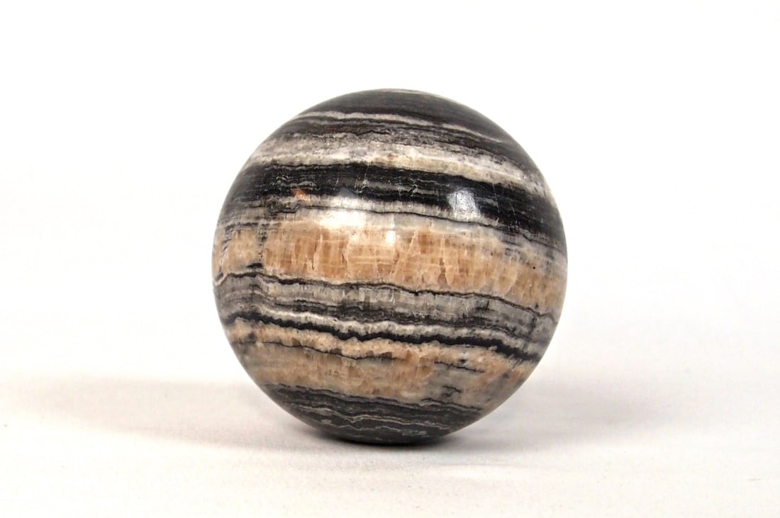 Polished Onyx Sphere - 1.45kg (1 of 3)