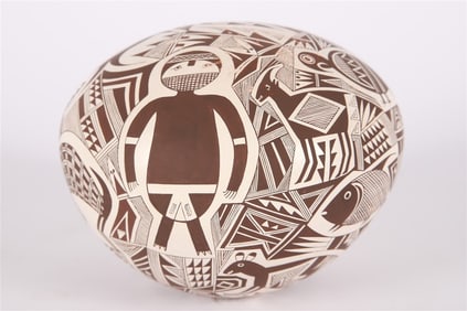 Rachel Concho, Acoma Brown and White Pot