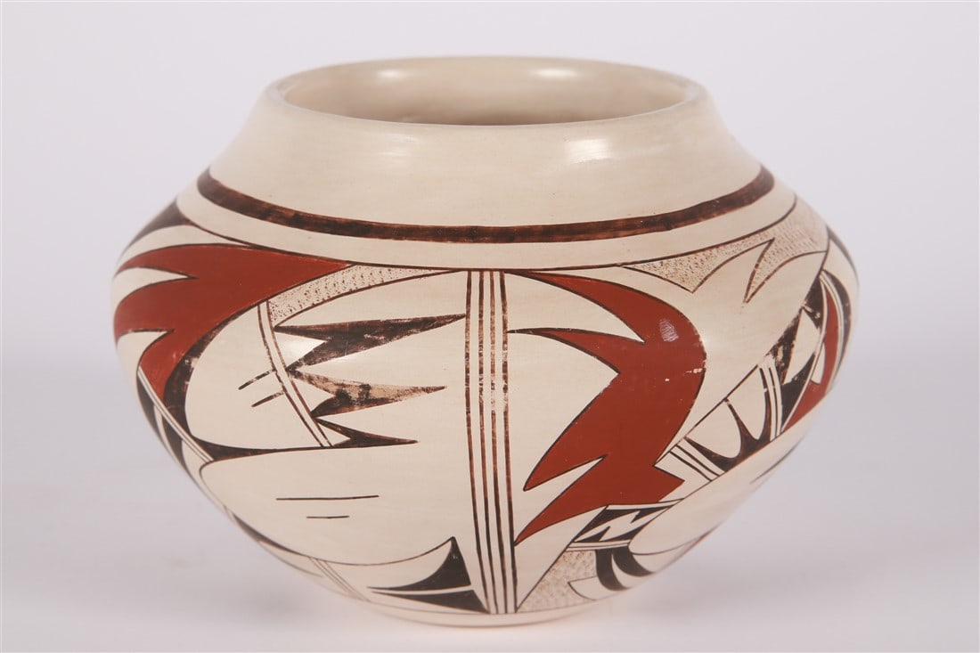 Veronica Navasie, Hopi Fired Clay Pot (1 of 5)
