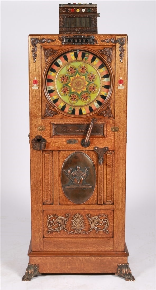 Mills Novelty Co., "The Judge" Oak Slot Machine (1 of 14)