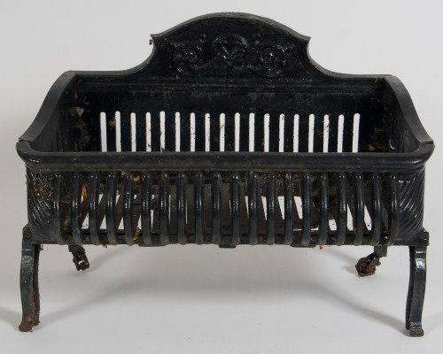 Victorian Iron Fireplace Grate: Victorian iron fireplace grate. English or American, late 19th, early 20th century. Height 17 1/2", width 22 1/2" depth 14".