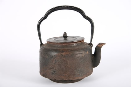 Japanese Cast Iron Tetsubin