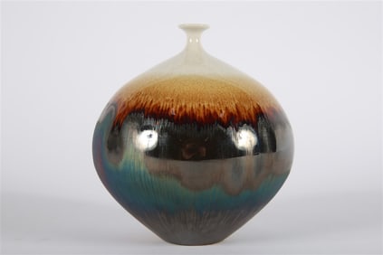 Hideaki Miyamura, Glazed Porcelain Vase