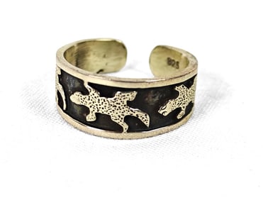Sterling Silver Ring w/ Reptile Motif