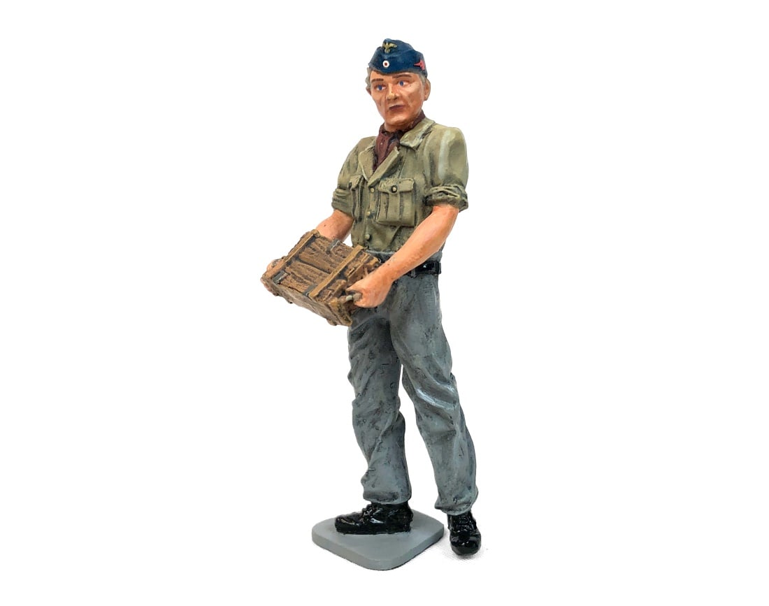 Collectors Showcase #CS01148 Supply Crew 2: Painted metal. Accessory for The Collectors Showcase U-96 Type VII U-Boat set. Complete in box.