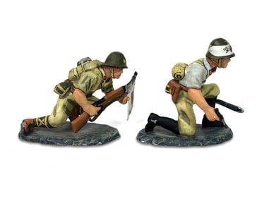 Set of Two King & Country Figurines 2