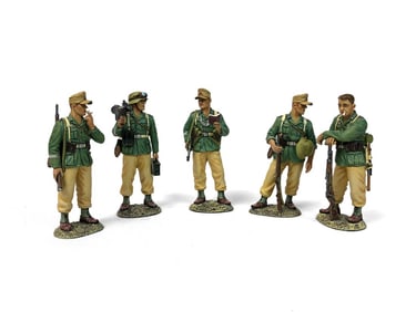 Set of 4 King & Country Figurines