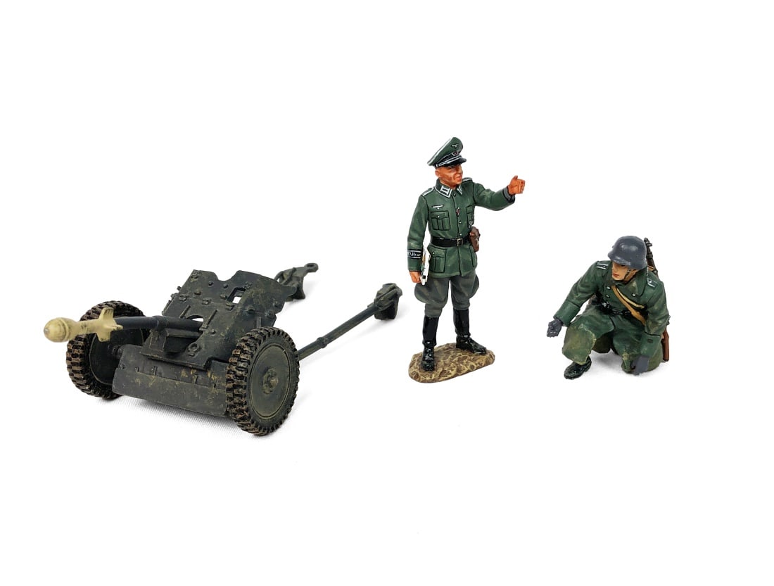 Set of 3 King & Country Figurines: Set includes: "Großdeutschland" officer with card, crouching soldier, and Anti-Tank gun. No original boxes.