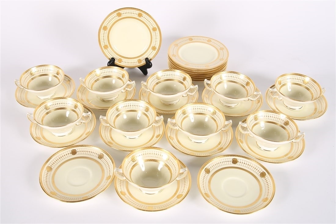 Mintons for Tiffany, Assorted Gilt Cups and Plates (1 of 7)