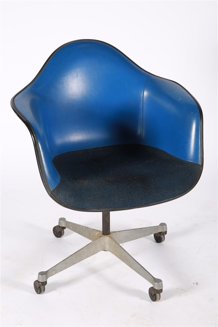 Eames for Herman Miller, Blue Armshell Chair (1 of 6)