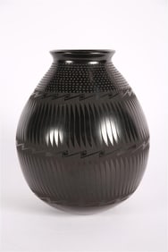 Armando Silveira, Black on Black Pottery Vase