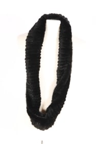 Pologeorgis, Black Mink Scarf