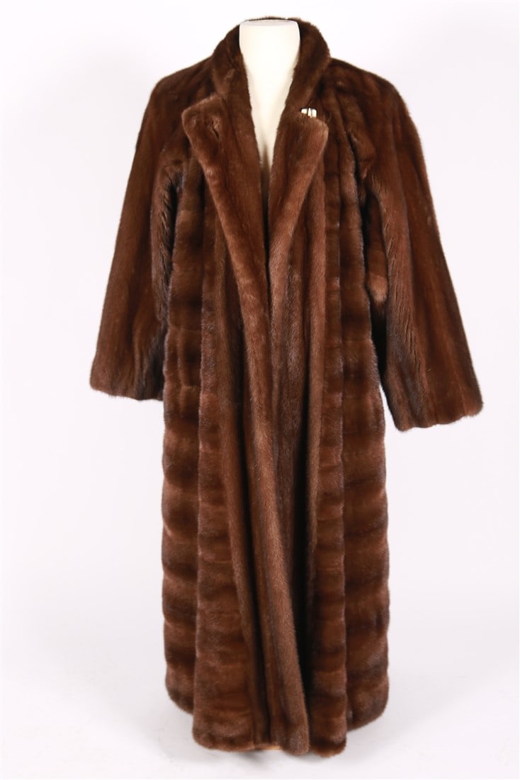 Kay Anos Furs, Full Length Mink Coat (1 of 7)