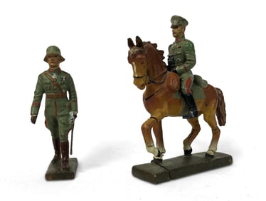 Set of Two Lineol / Hausser Figurines