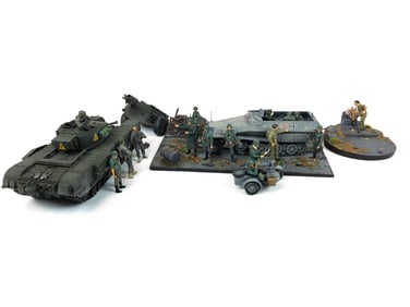 Multi-Piece Custom Diorama & Vehicles