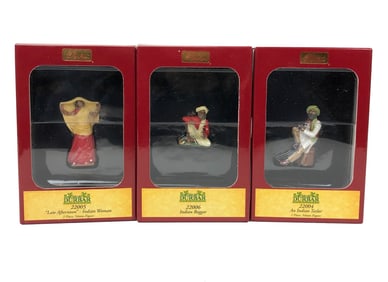 W. Britain - Three Delhi Durbar Figurines (2)