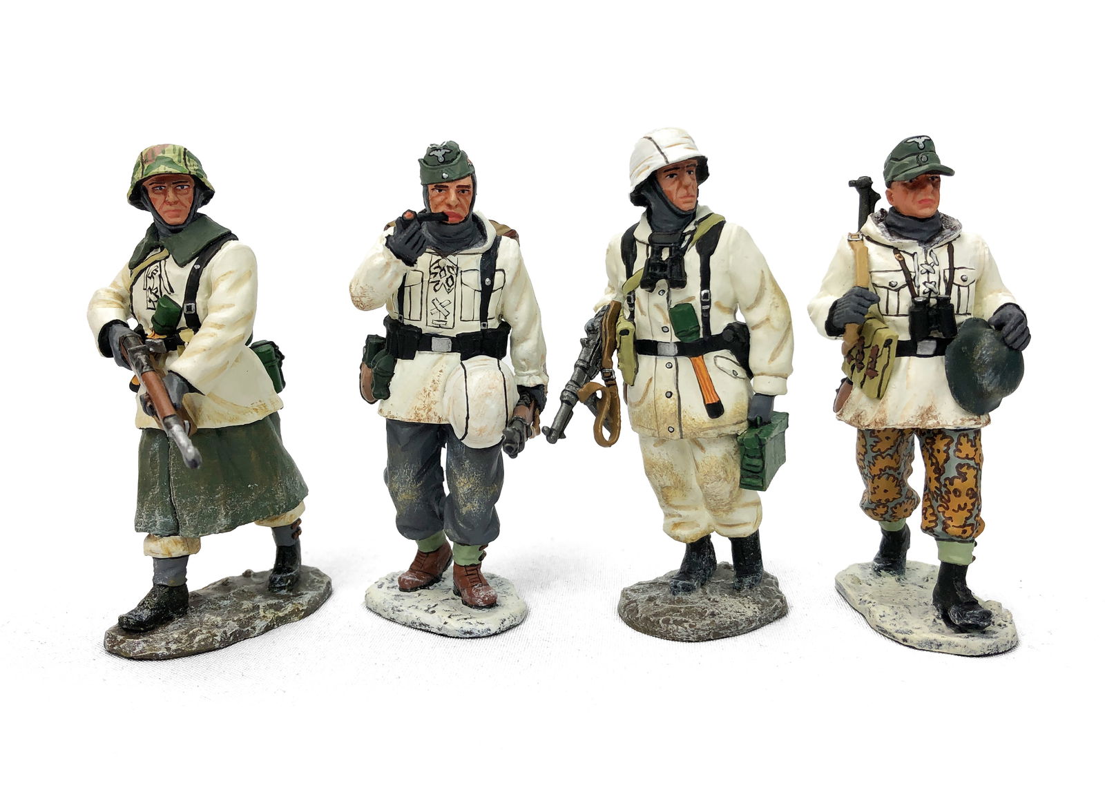 King & Country BBG014 - Snow Patrol: Retired. Painted metal. Complete in box.