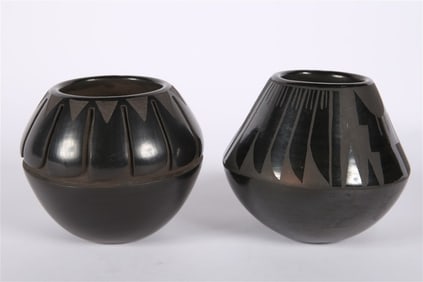 Naranjo and Tafoya, Two Blackware Pots