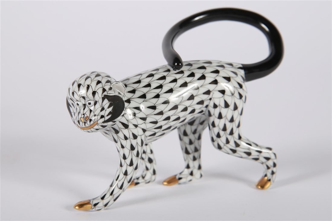 Herend, Porcelain Black Fishnet Monkey (1 of 6)