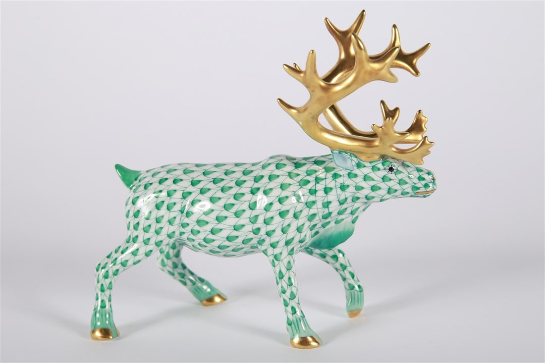 Herend, Porcelain Green Fishnet Reindeer (1 of 6)