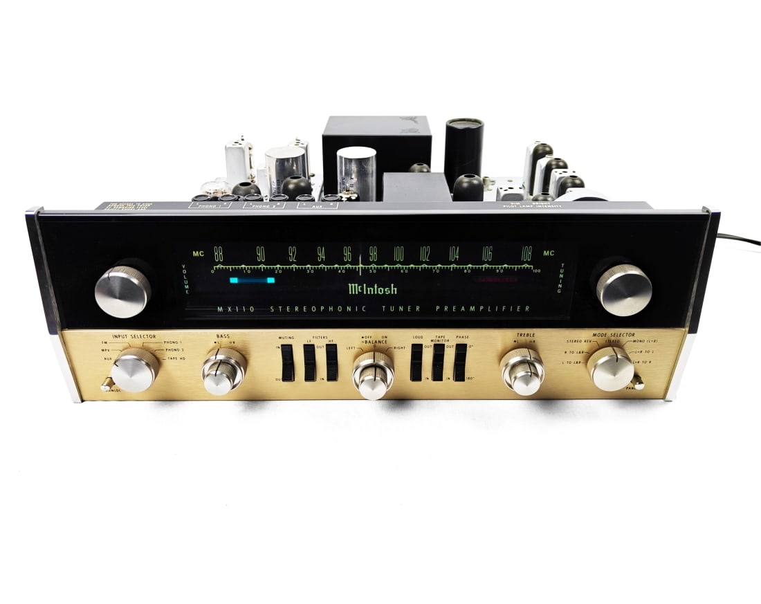 McIntosh MX 110 Stereo Preamplifier (1 of 10)